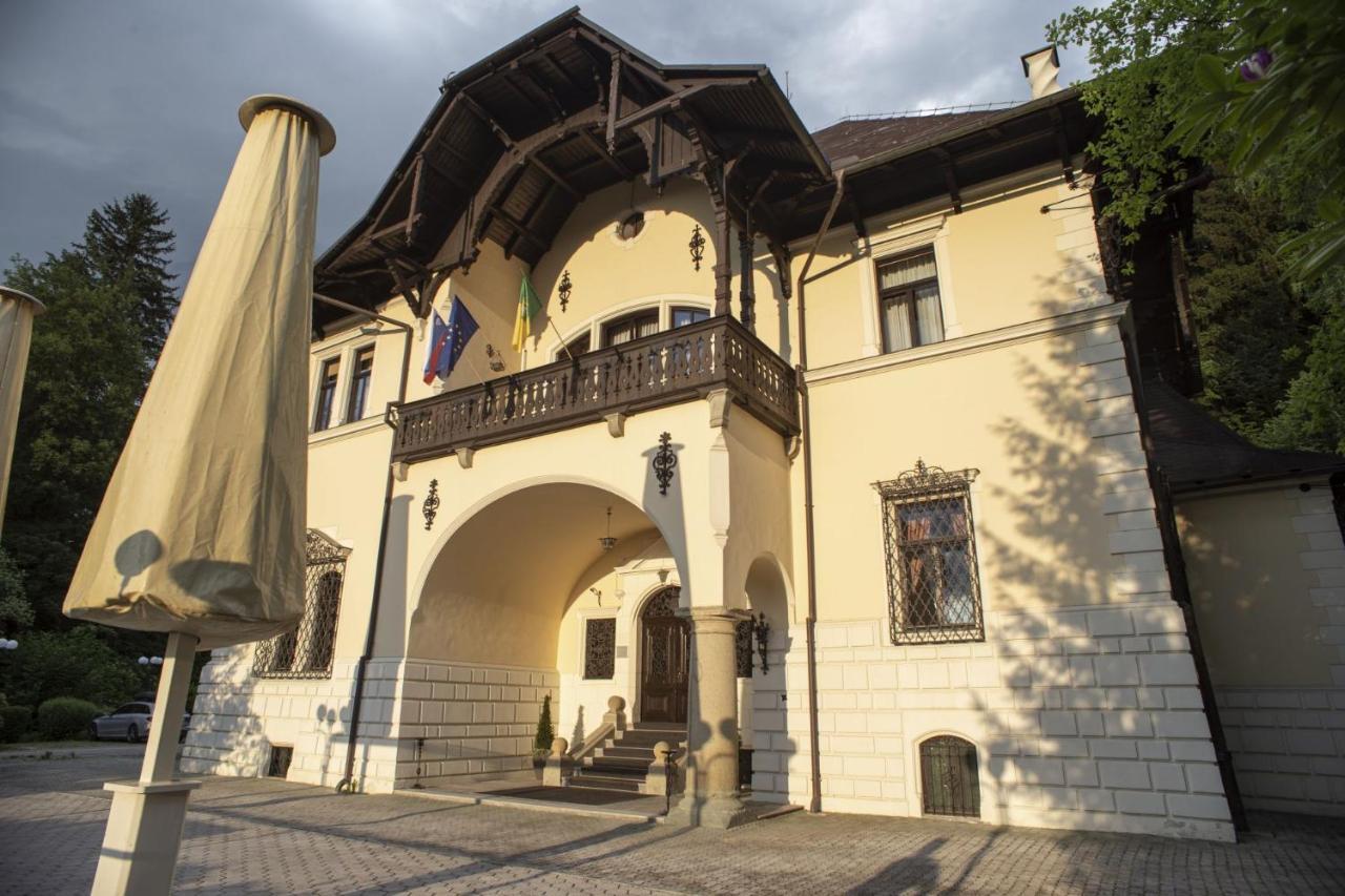 Vila Herberstein Velenje Buitenkant foto
