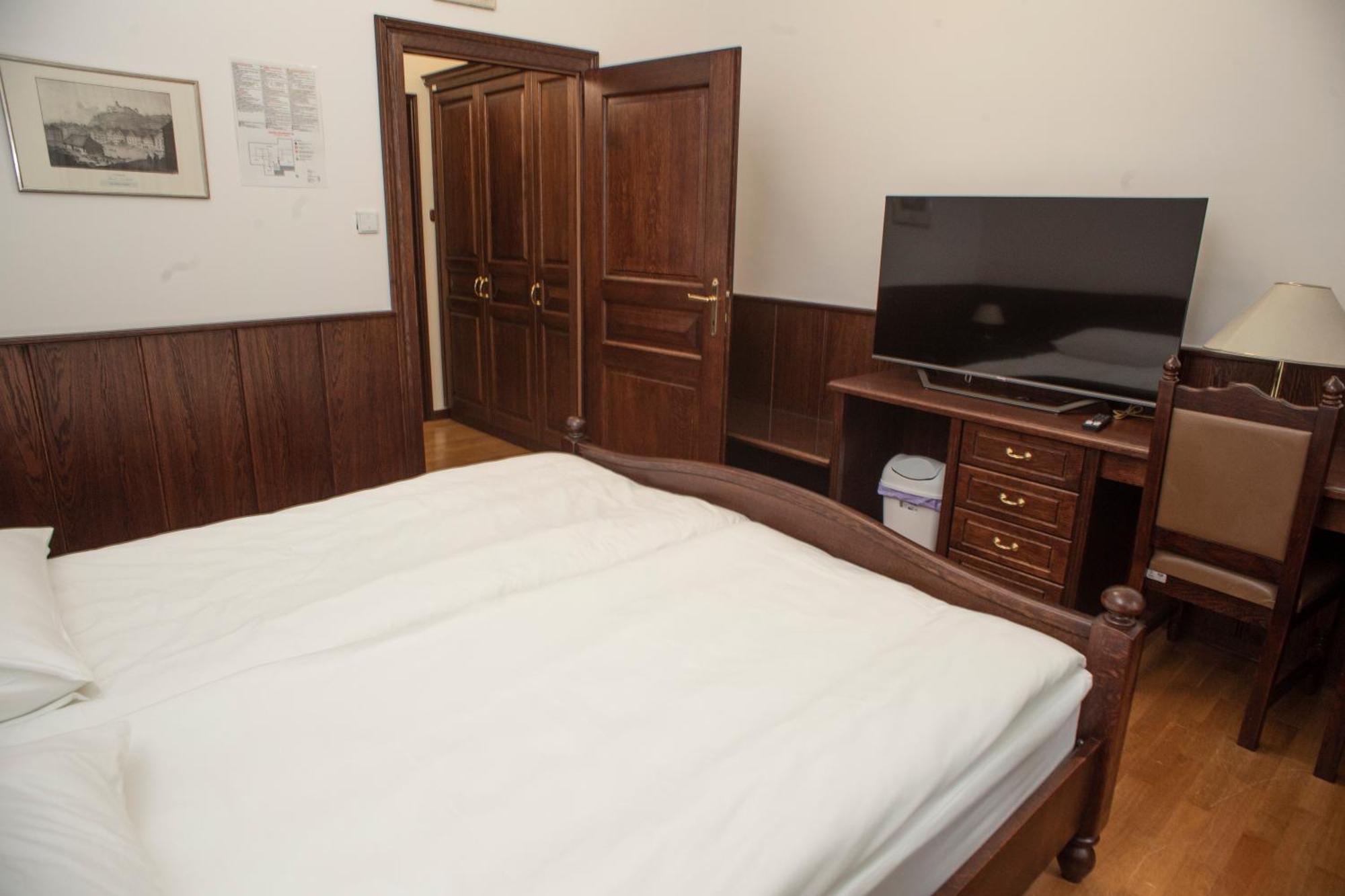 Vila Herberstein Velenje Kamer foto